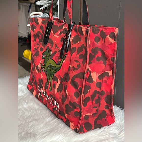 💰SOLD - CF079 - Coach Canvas Tote 42 with Camo Print and Rexy - Picture 4 of 12